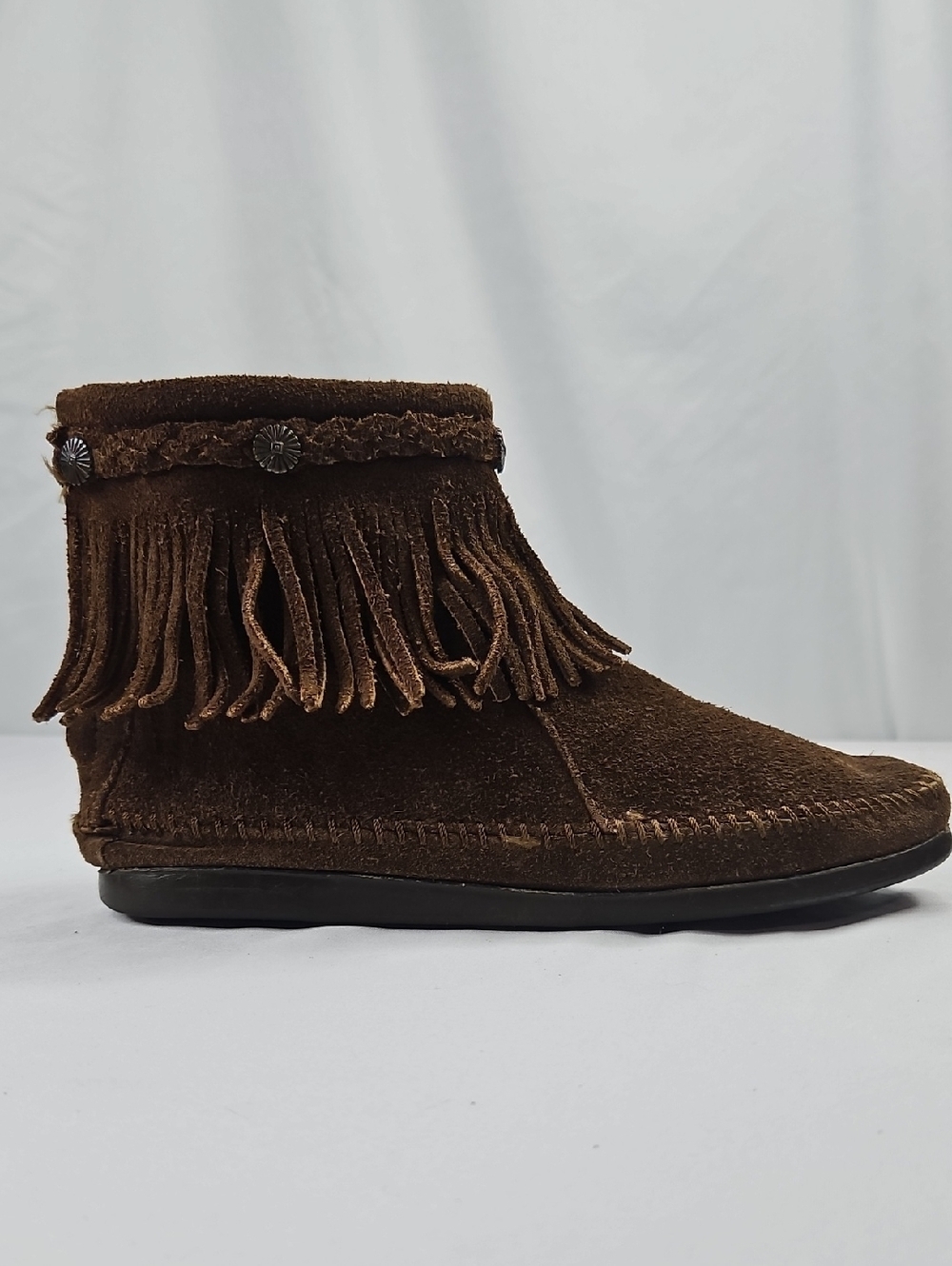 Minnetonka Brown Fringe Moccasin Boots Size 7